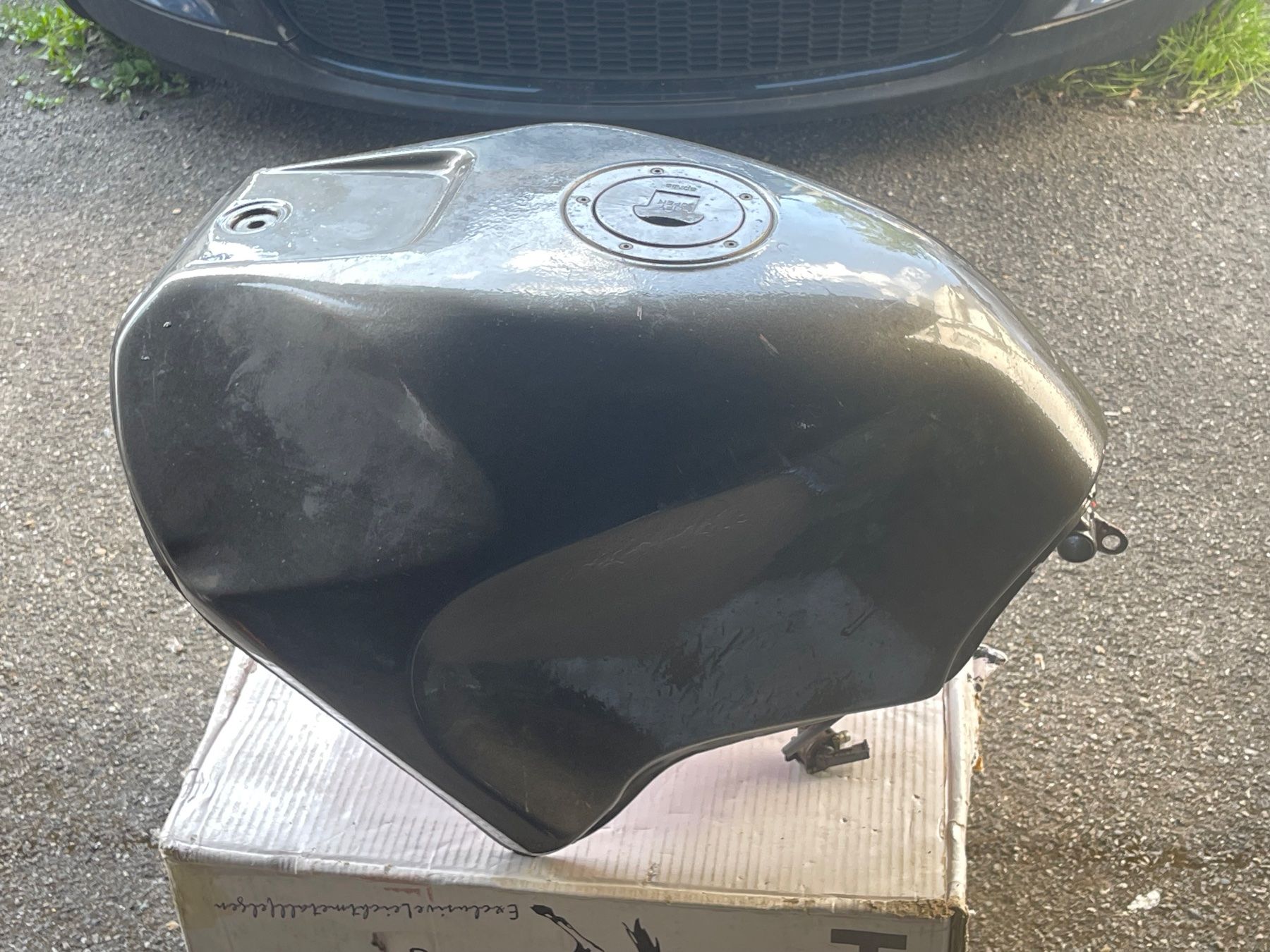 Aprilia Accessori per altri veicoli: Tank aprilia af1 sintesi – Usato da fehraltorf venduto da rml2481