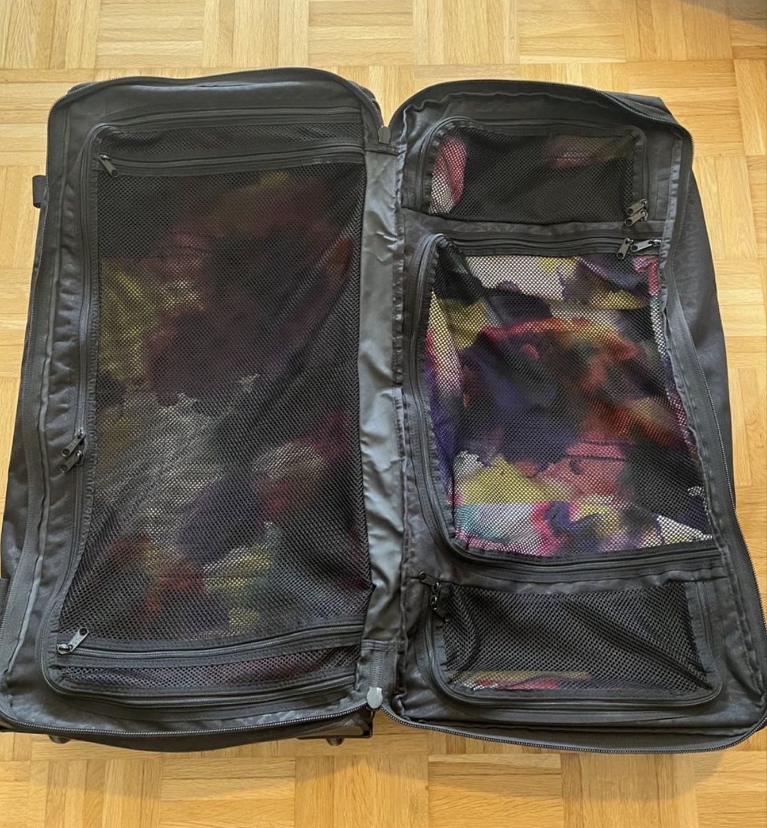Dakine Reisekoffer: Dakine Rollkoffer 110l – Gebraucht aus Niederwangen BE von sminka88 1