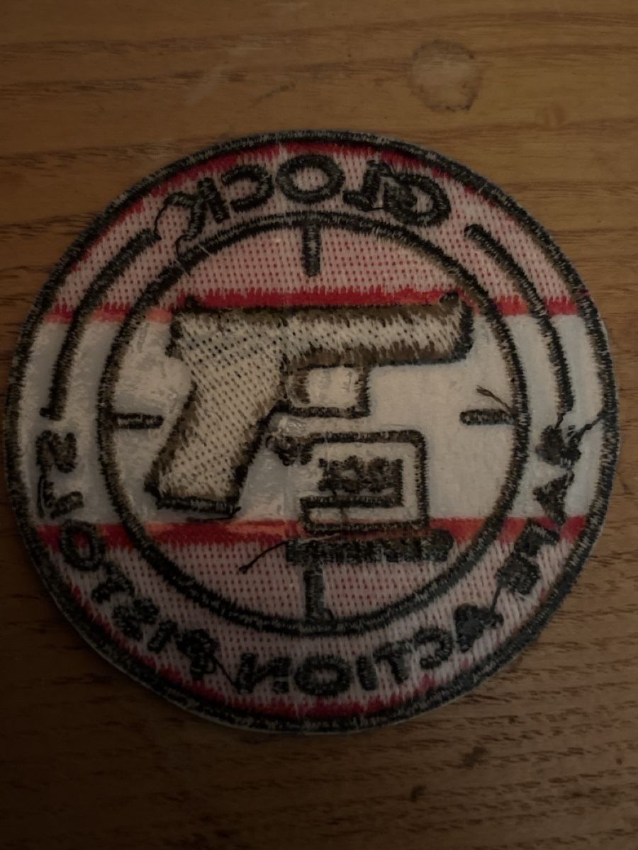 Patches: Glock Patch – Neu (gemäss Beschreibung) aus Egg b. Zürich von Luckybilly 1