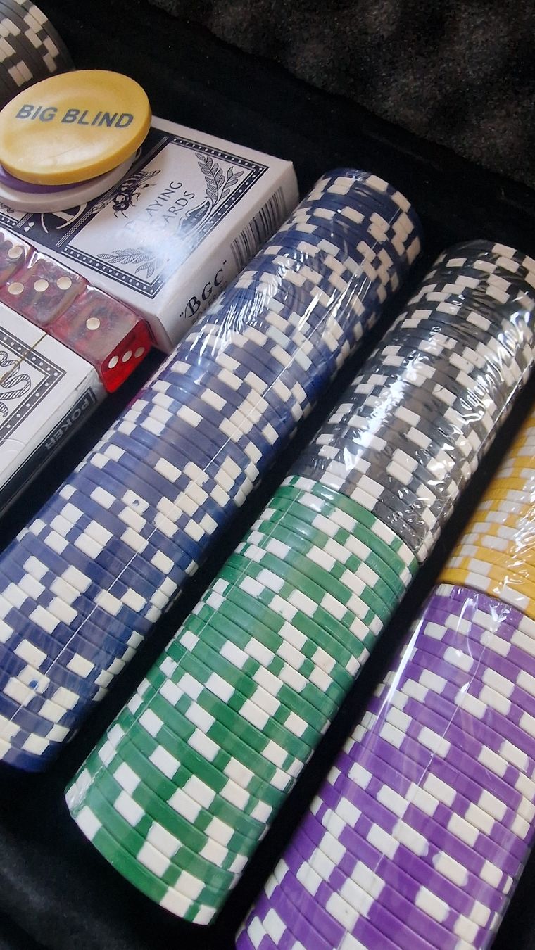 Giochi: Poker-Koffer neu – Nuovo e nell'imballaggio originale da goldach venduto da seegoldi13 2