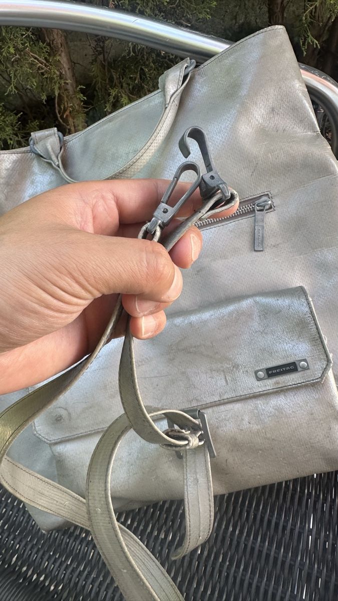 Freitag Borse: 3 verschiedene Freitag Tasche verkaufen  – Usato da Thun venduto da James_VI 6