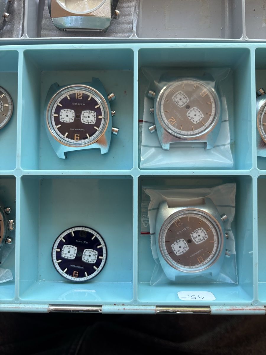 Orologi: Lot Chronographen Gehäuse – Nuovo (secondo la descrizione) da Rüti b. Büren venduto da CenicAG 2