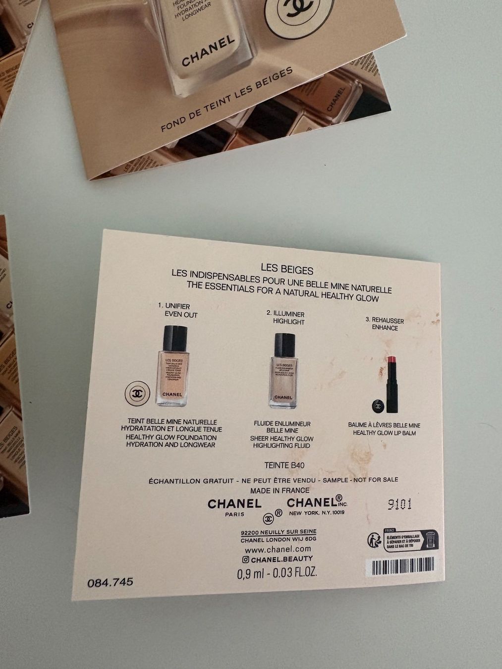 Chanel Maquillage: CHANEL LES BEIGES Teint Belle Mine B40 0.9ml 5x Samples – Neuf avec emballage d'origine à Muzzano par Sidney_3 2