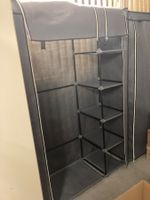 Mottenschrank