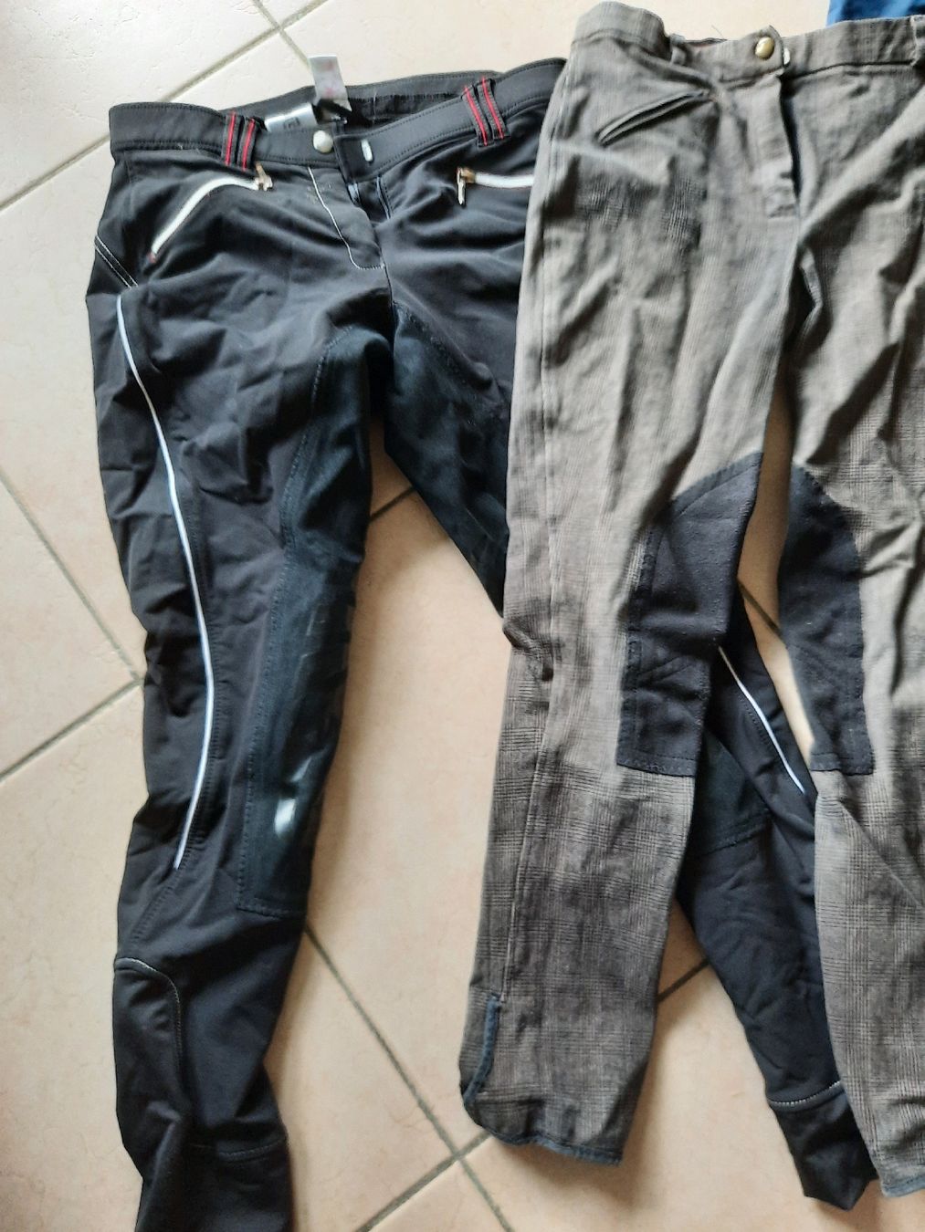 Pantaloni: 3 Reithosen ca. Gr 40 – Usato da Lengnau BE venduto da Enaile 1
