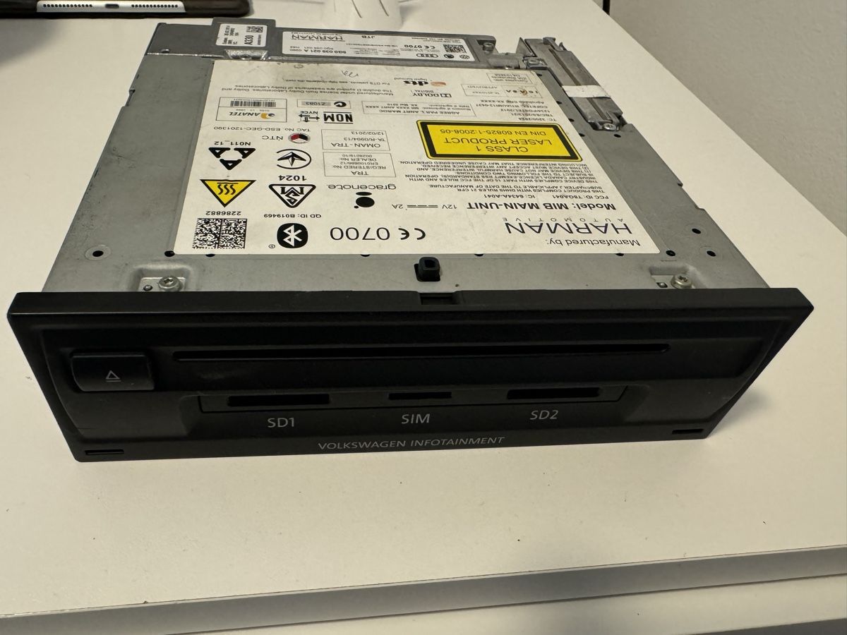 Harman-Kardon Radio: 5G0 035 021A Volkswagen Infotainment – Usato da Oberwil BL venduto da Samsung010
