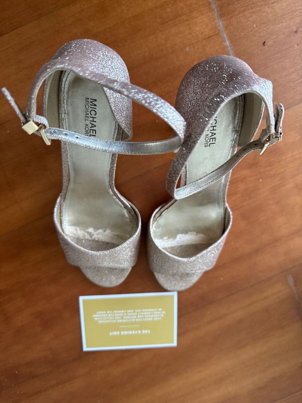 Michael Kors Scarpe da donna: MICHAEL KORS Sandalen Glitzer Gold Grösse 40 – Usato da Thalwil venduto da vernasm 5