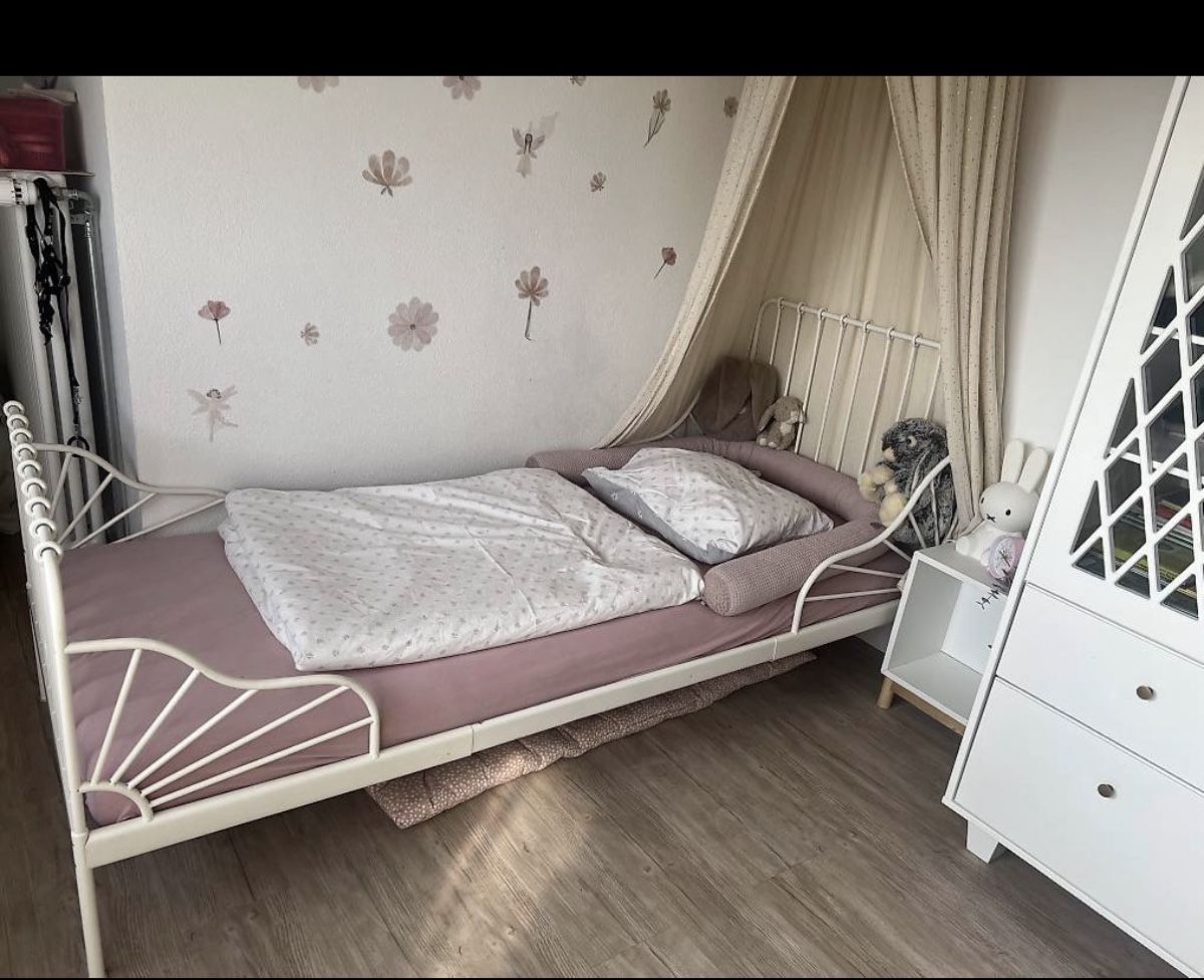 Ikea Letti: IKEA Kinderbett Weiss 90x200 cm – Usato da Möhlin venduto da mar_k5wf