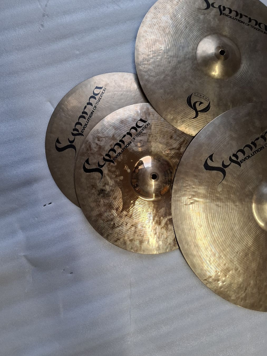 Strumenti musicali: Smyrna Becken Set Evolution of Tradition gebraucht – Usato da Luzern venduto da Remo610 1