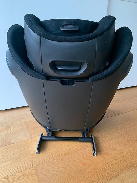 Seggiolini per auto: Siège auto enfant Cybex SOLUTION M-FIX – Usato da Fribourg venduto da SIMC 2
