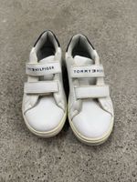 Tommy Hilfiger Sneaker Gr. 32 Weiss !