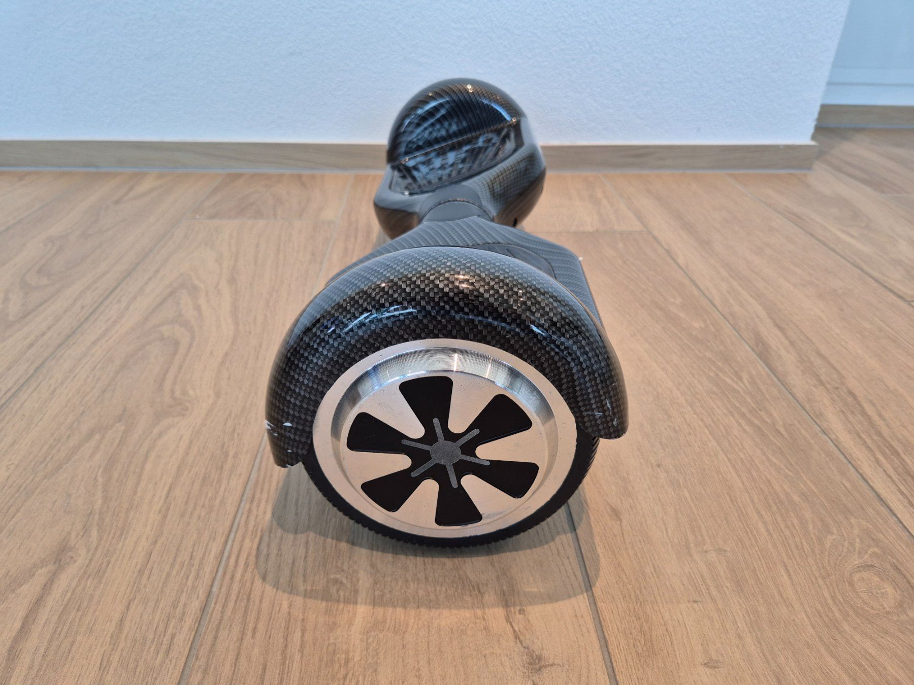 Hoverboard: Hoverboard "Carbon Optics" - Black Wheels - OVP - Top – Usato da Dübendorf venduto da ott_xmg2 1