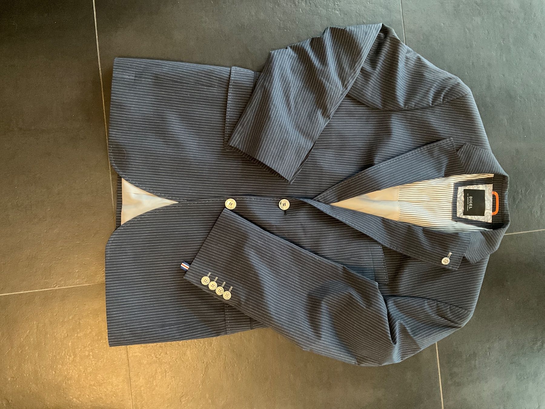 Completi: DIGEL Herrenjacket / -Kittel, Grösse 48 – Usato da Matten b. Interl venduto da MrMrsUSA