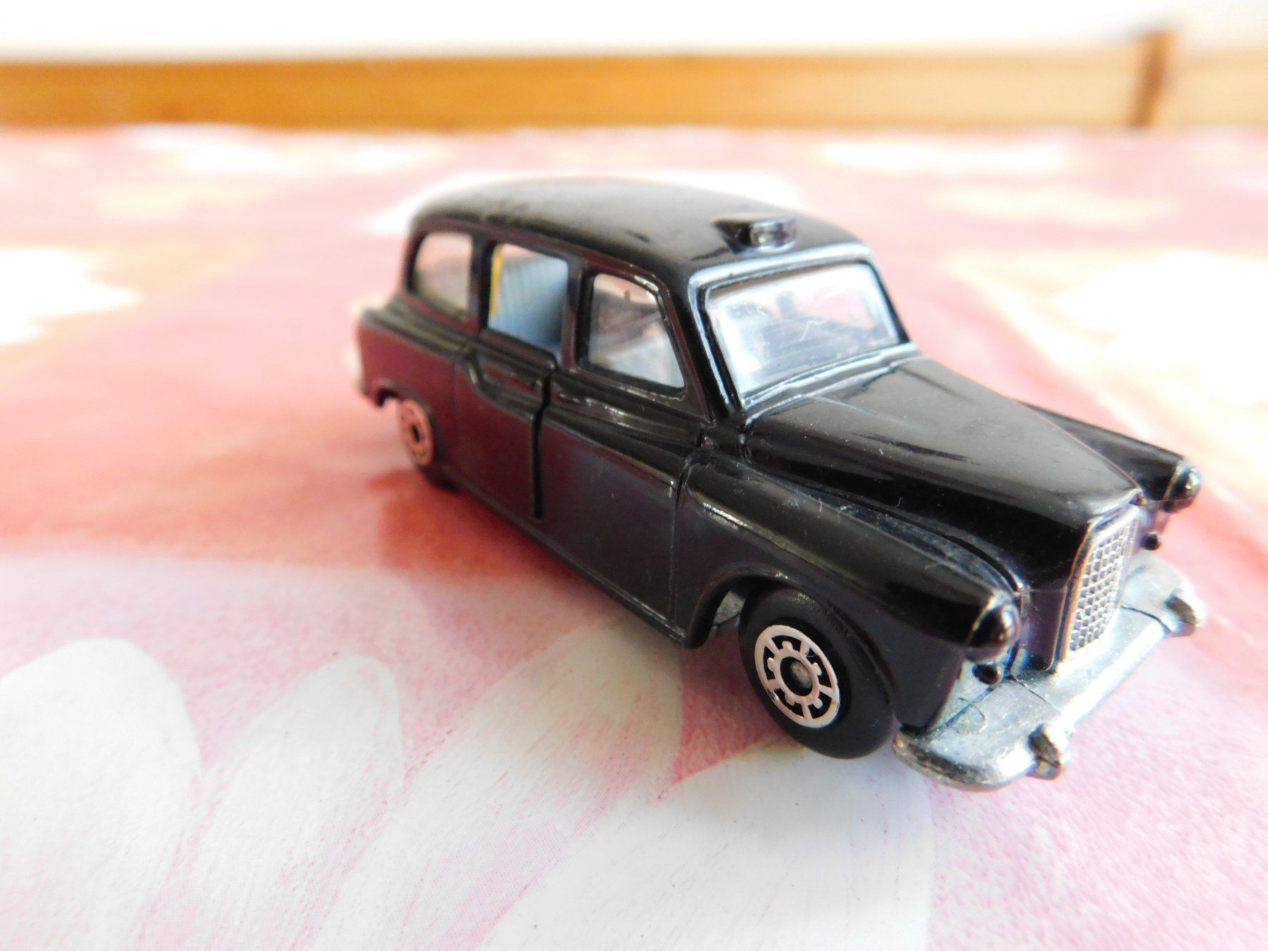 Matchbox Voitures modèles: Matchbox Taxi – D'occasion à Strengelbach par Wedi73 8