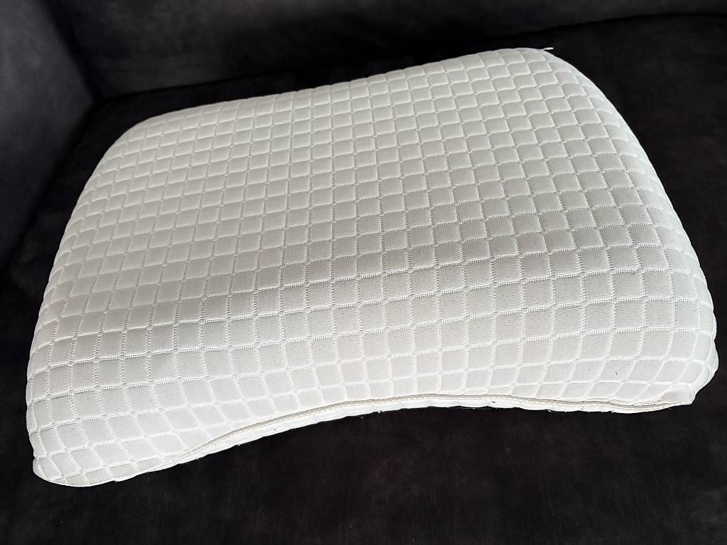 Kissen: 2x ergonomisches Kissen 44x65 – Gebraucht aus Glarus von mgi0811 2
