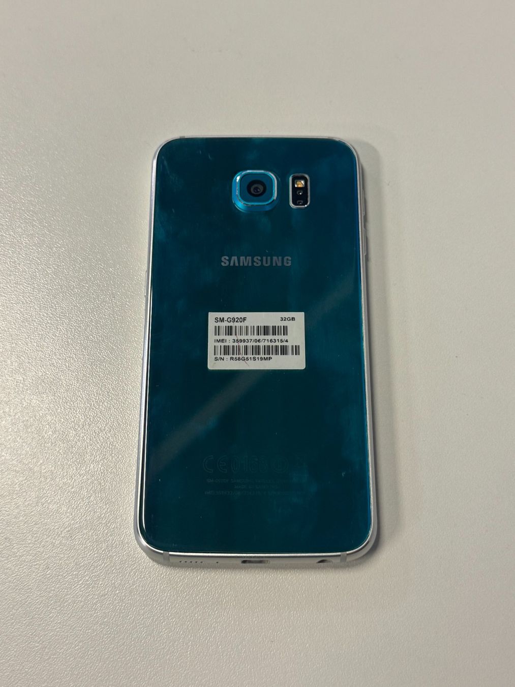 Samsung Handys / Smartphones: Samsung S6, 32GB – Defekt aus Hombrechtikon von SPS-Liquidationen 1