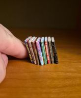 8 wunderschöne Bücher für Puppenhaus/Puppenstube