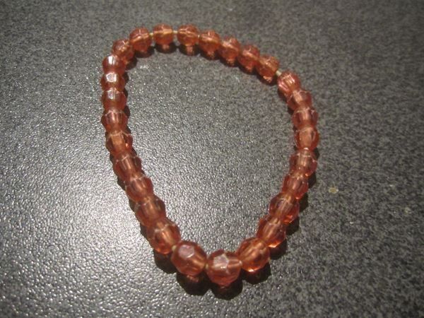 Bracciali & Braccialetti: Armband lachsfarbig – Usato da Zürich venduto da Motzkuh