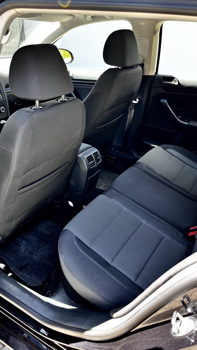 VW Autos: VW Golf Var. 1.4TSI, schwarz – D'occasion à Niederlenz par Markus-74 7