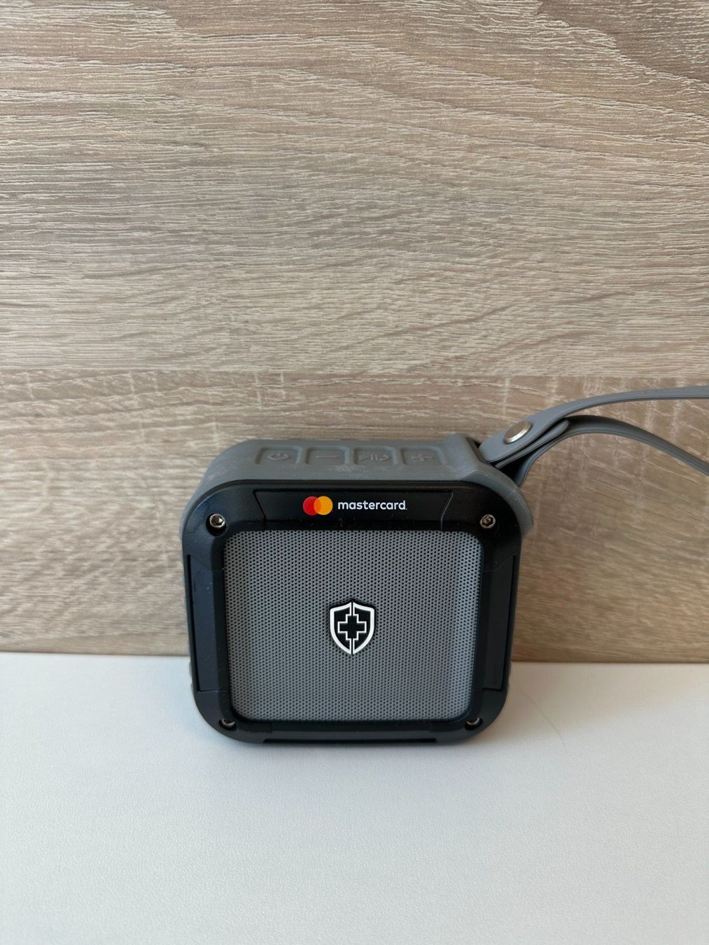 Casse acustiche: Mastercard Lautsprecher – Usato da Winterthur venduto da osc_t6xg