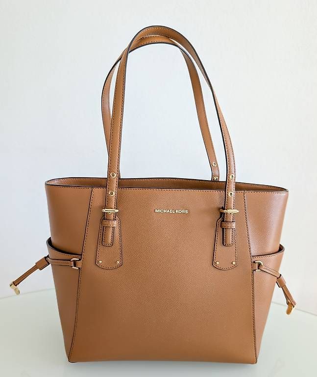Michael Kors Borse da donna: Sac  Michael Kors Voyager S – Nuovo (secondo la descrizione) da Torny le Grand venduto da cla_w6np