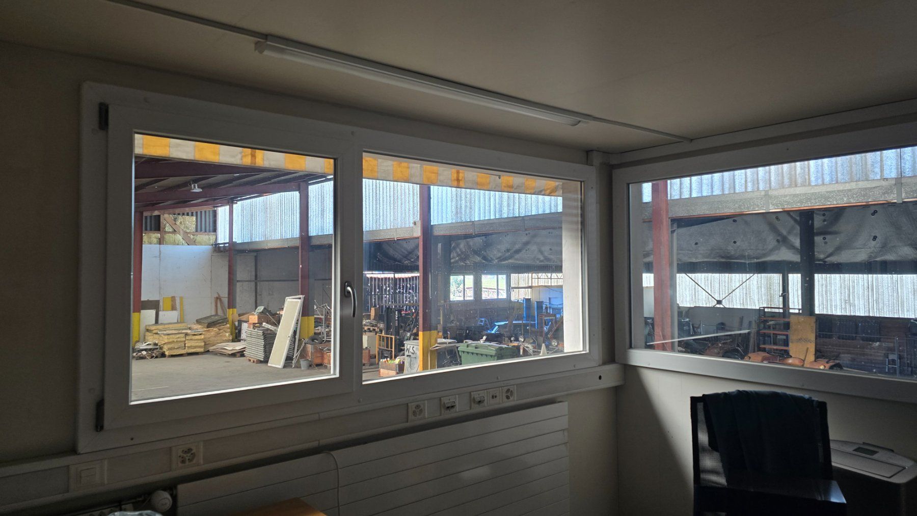 Baucontainer: Bürocontainer – Gebraucht aus Bäriswil BE von aki_77w9 3