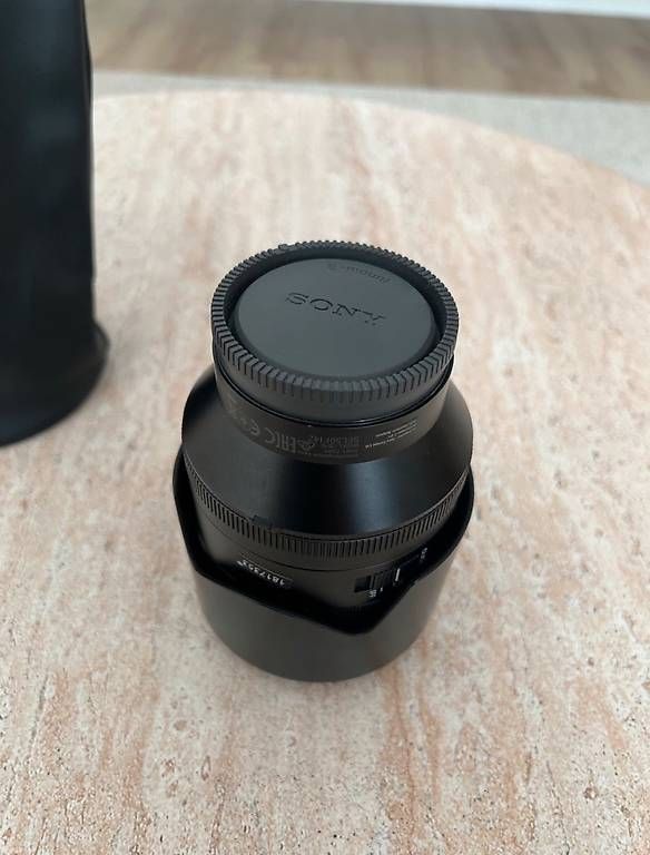 Sony Obiettivi: Sony Zeiss FE 50mm 1.4 – Usato da Zürich venduto da Farbriss 2