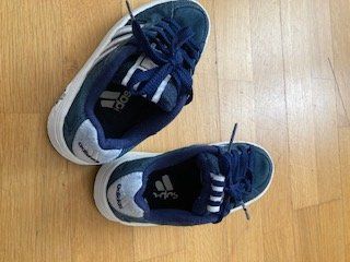 Adidas Scarpe per ragazzi: Basket Adidas t.30 – Usato da Boudry venduto da Lamue01 1