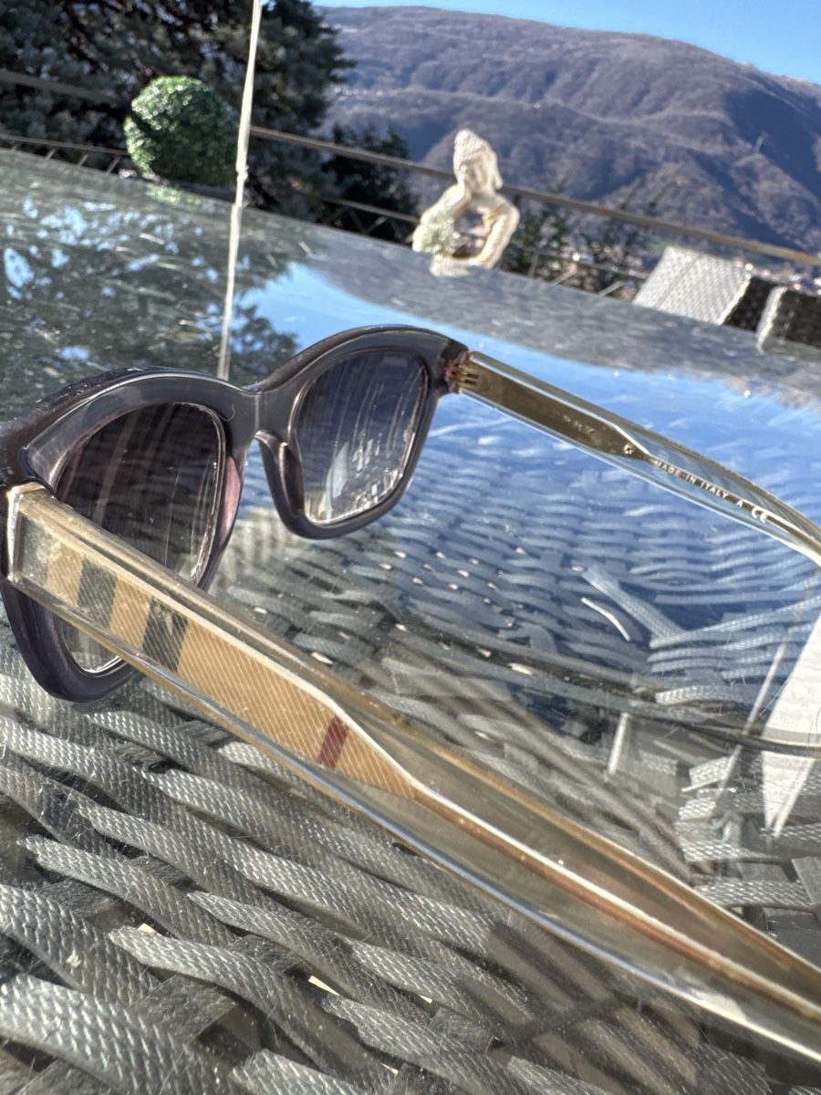 Burberry Occhiali & Lenti: Burberry Sonnenbrille – Usato da Vezia venduto da sidu03 6