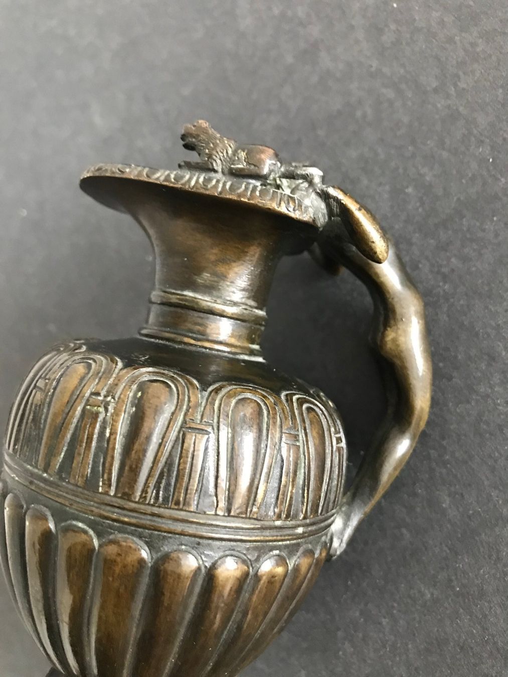 Statuette: DETAILLIERTER BRONZE FIGURENKRUG – Usato da Luzern venduto da Immergern 4