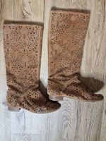 Braune Stiefel, Gr. 36, Wildleder