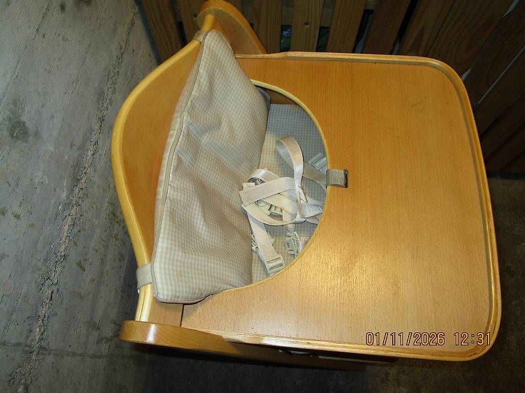 Seggioloni: chaise de table en bois pour enfant  – Usato da Clarens venduto da krampou 3