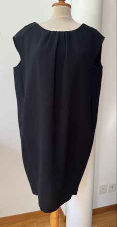 Robe noire Cotélac, taille 0, coupe ample