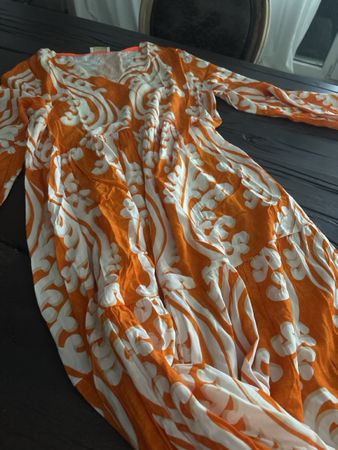 Neu , S-M, Kleid , coole Farbe 