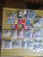 gros lot de lettres brodées a coller