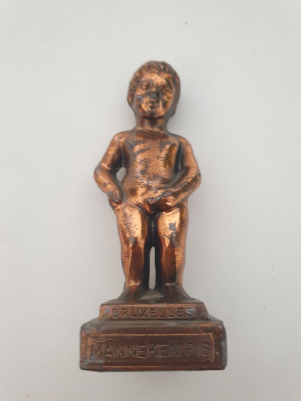 Statuette: KUPFER FIGUR BRUXELLES MANNNEKEN PIS – Usato da Locarno venduto da ICARO8