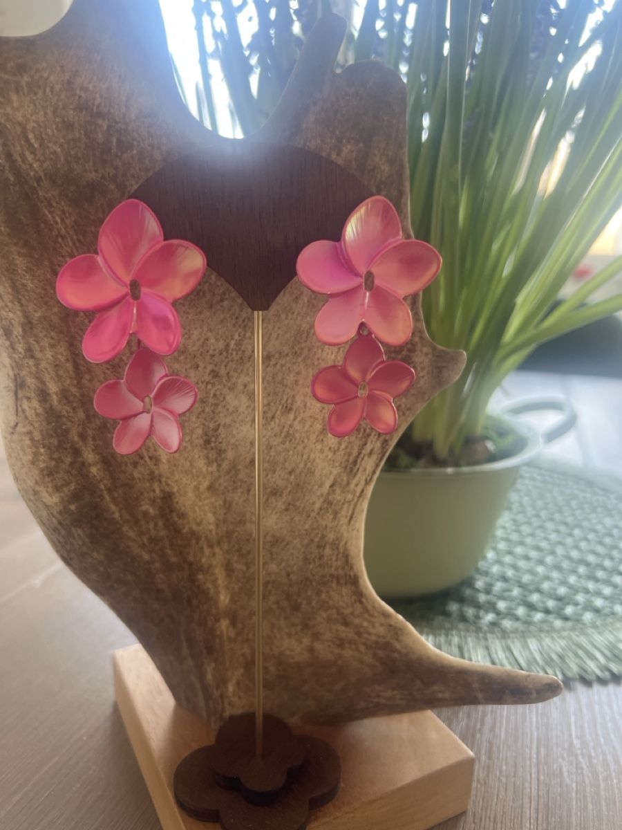 Orecchini pendenti & Orecchini a lobo: Pinke Blumenohrringe – Nuovo (secondo la descrizione) da Seon venduto da Sunny-Schmuck78