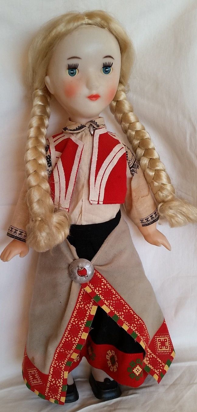 Puppen: Russiche Trachtenpuppe; antik, 45cm – Gebraucht aus Herrliberg von AlexandraBopp 1