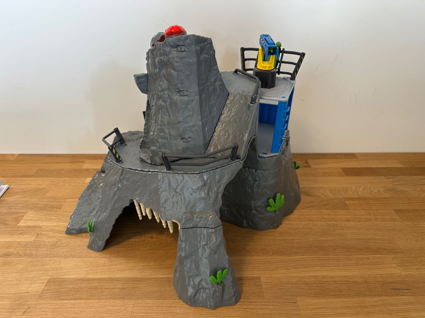 Schleich Jouets: Schleich Dinosaurs Vulkan – D'occasion à Beringen par miavita 2