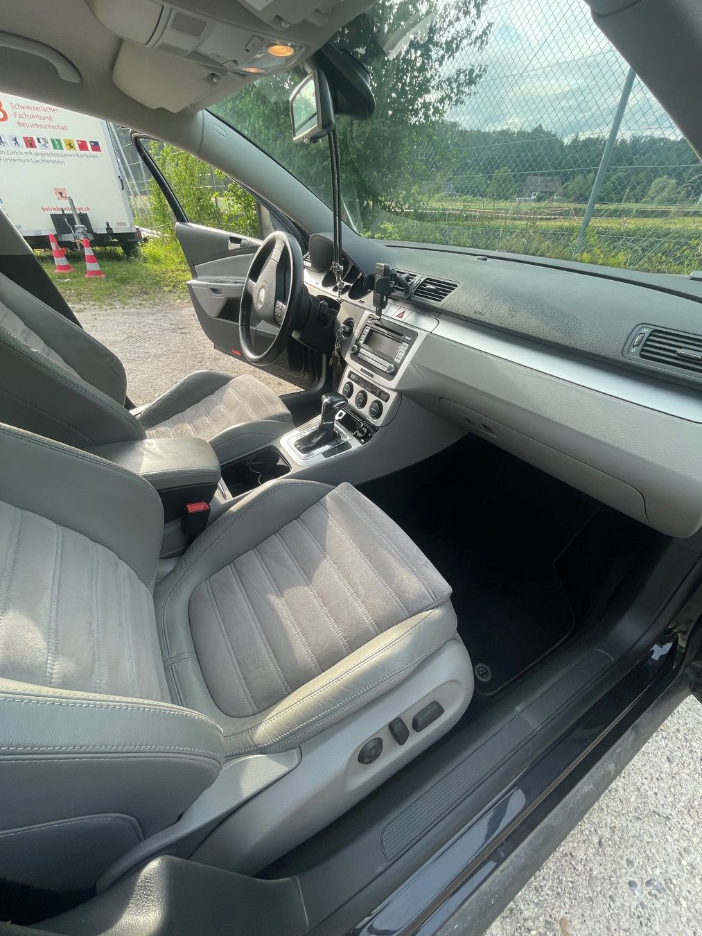 VW Autos: VW Passat V. 3.2i 4M – Gebraucht aus Schaffhausen von Indigo08 7