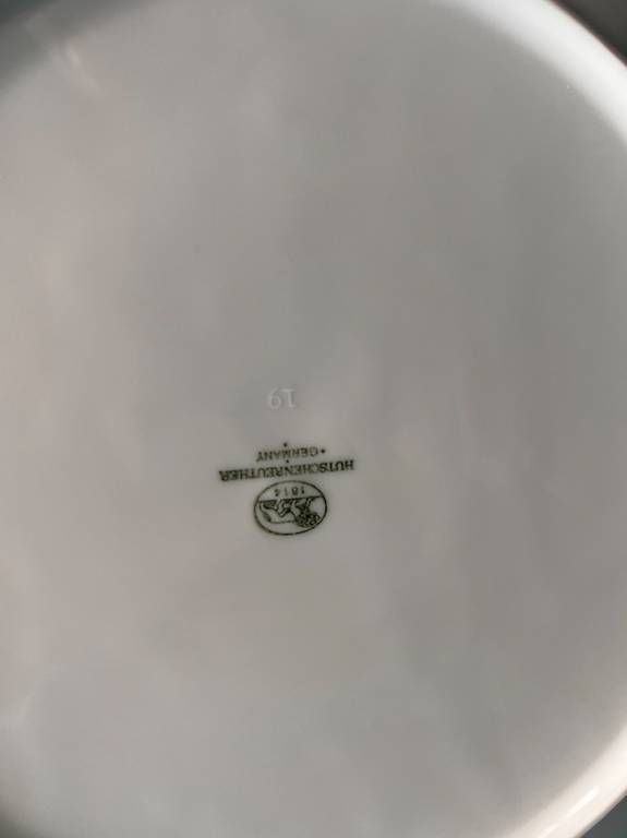 Assiettes: Hutschenreuter Marie Th.  Teller – D'occasion à Thalwil par chm_6wdg 2
