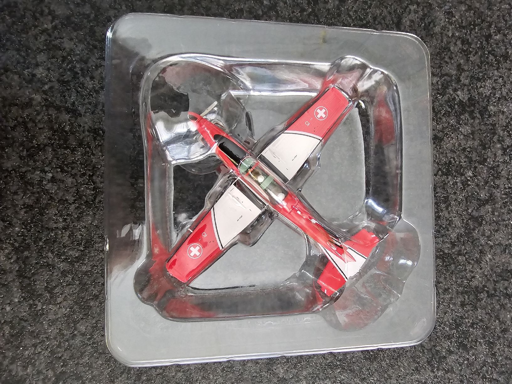 Schweizer Armee Kit di modellismo & Modellini statici: Pilatus PC-7 Arwico 1/72  2Stk. – Nuovo e nell'imballaggio originale da richenthal venduto da Usmike 2