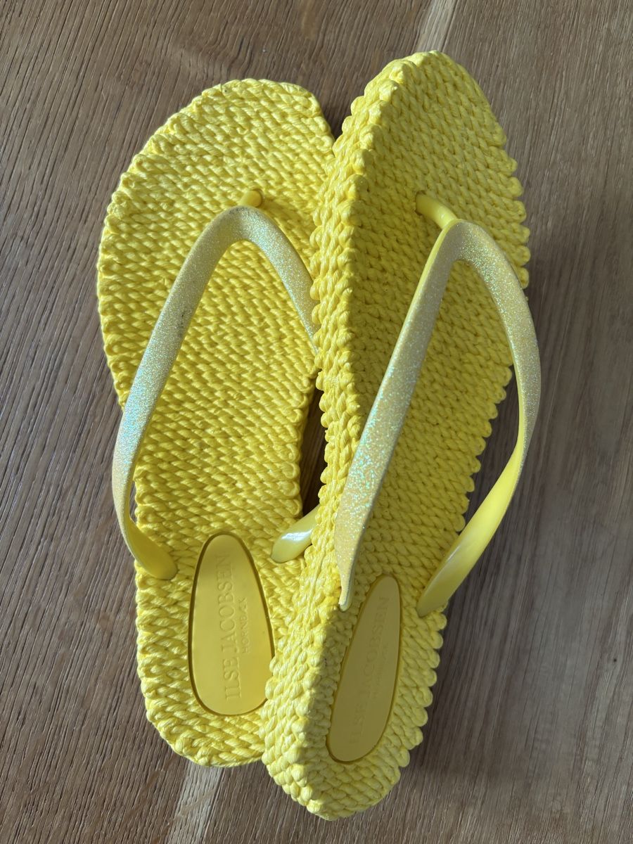 Ilse Jacobsen Damenschuhe: Ilse Jacobsen Flip Flop Gelb – Gebraucht aus Würenlos von Ashley24