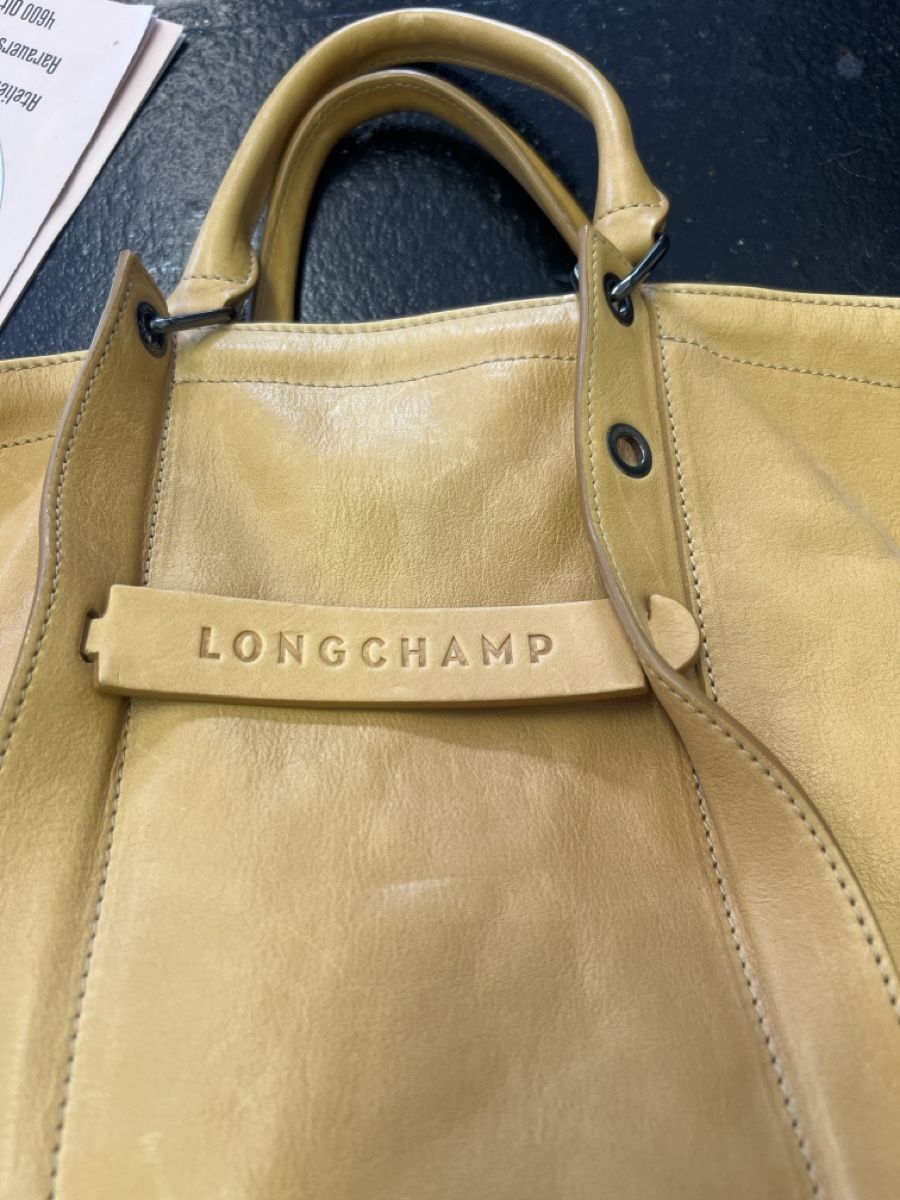 Longchamp Borse da donna: Longchamp Ledertasche Gelb Top Zustand  – Usato da Olten venduto da AtelierSecondhand23 1