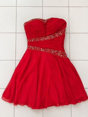 Cocktailkleid Grösse XS