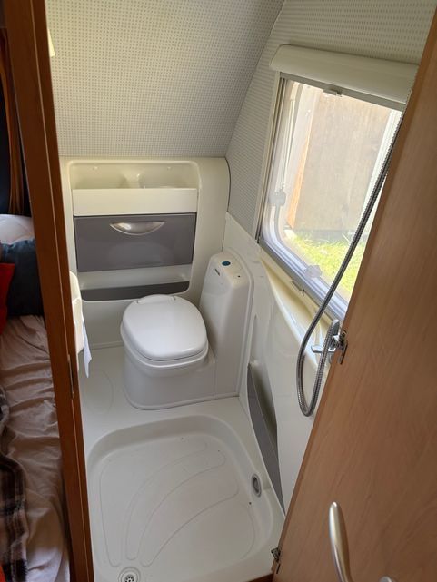 Rimorchi: Wohnwagen – Usato da Oberentfelden venduto da Albatros024 4