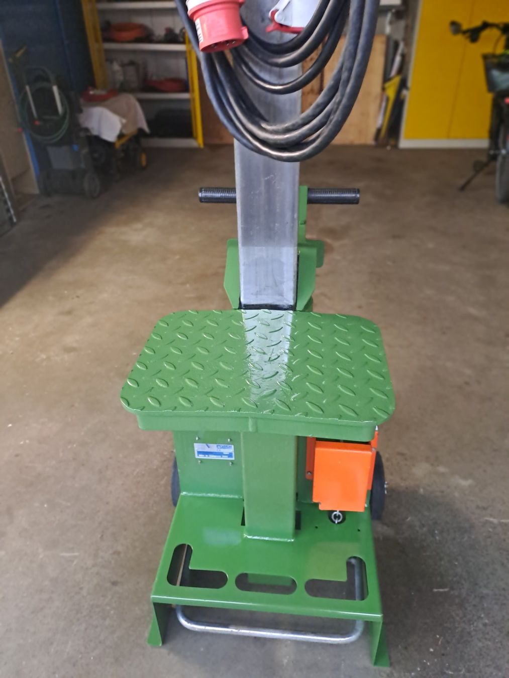 Posch Toutes les machines: Holzspaltmaschine Posch – D'occasion à Grossdietwil par Appaloosa 1