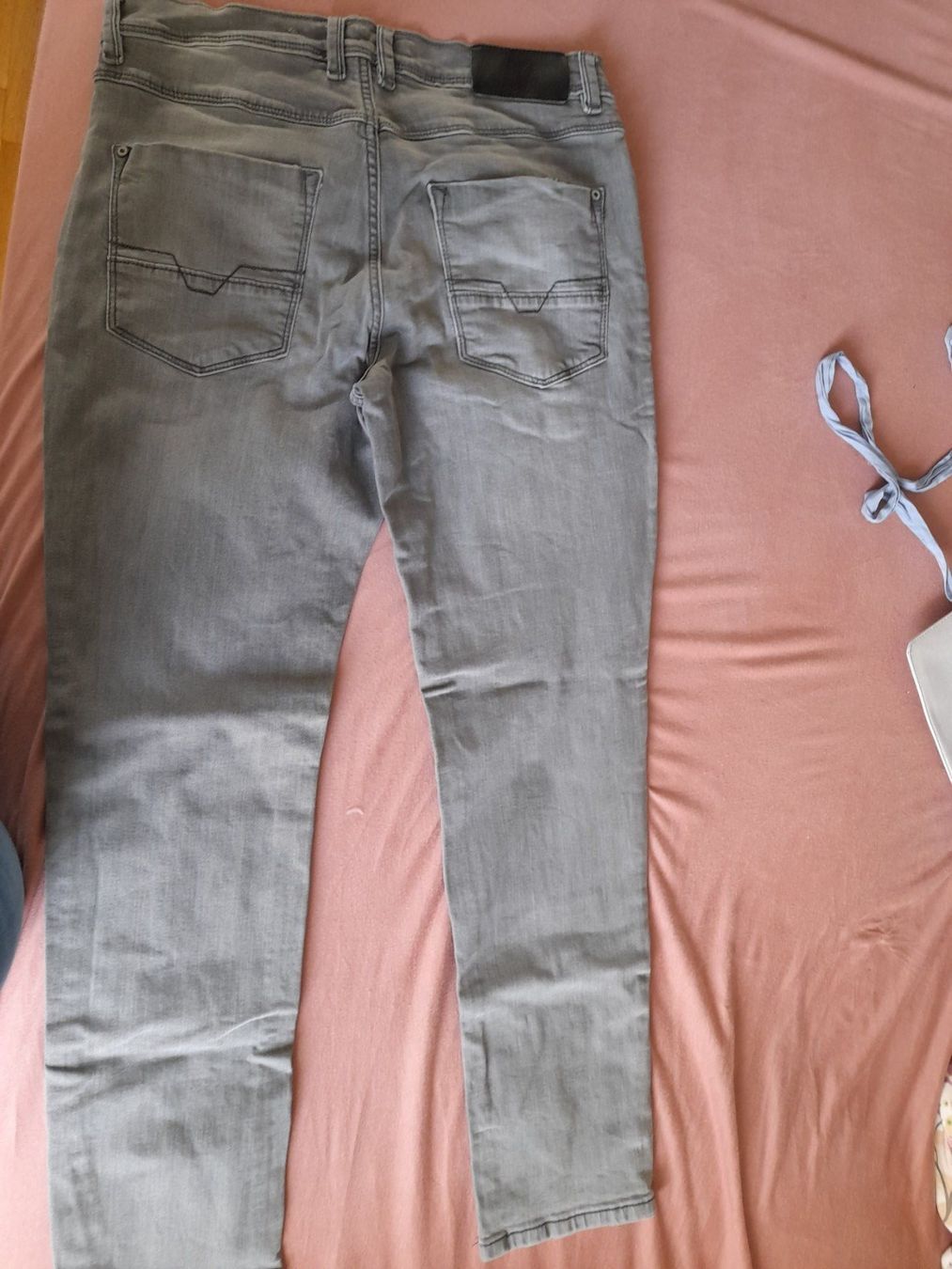 Carlo Colucci Jeans: Carlo colucci jeans grau – Nuovo e nell'imballaggio originale da Gwatt (Thun) venduto da B.D.999 5