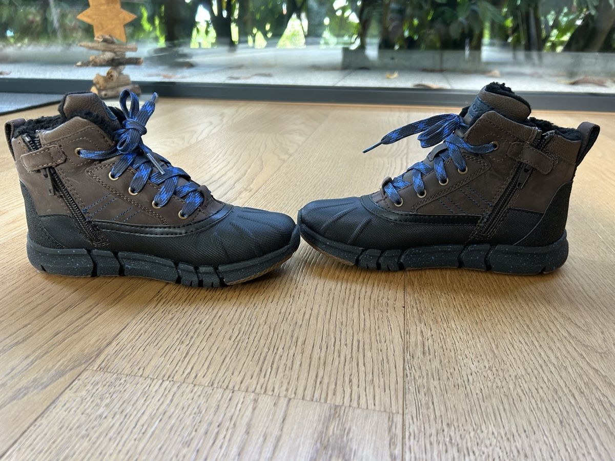 Geox Scarpe per ragazzi: Geox Winterschuhe Gr.33 – Nuovo (secondo la descrizione) da Rothrist venduto da szc_9dg5 4
