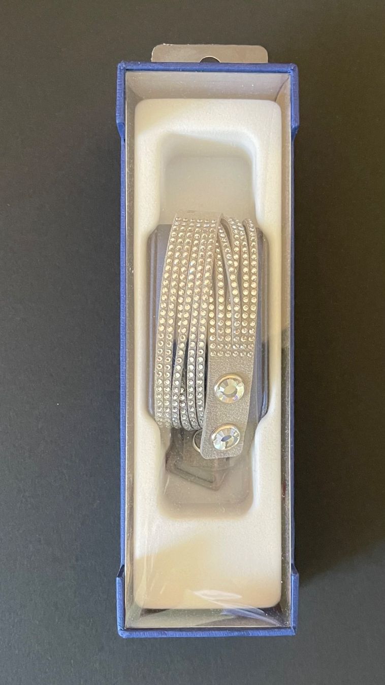 Swarovski Bracciali & Braccialetti: Swarovski Armband ungebraucht Originalverpackt – Nuovo e nell'imballaggio originale da Urdorf venduto da kleeblatt0110